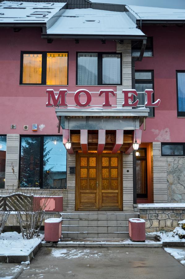 Motel Stecak Jajce Luaran gambar