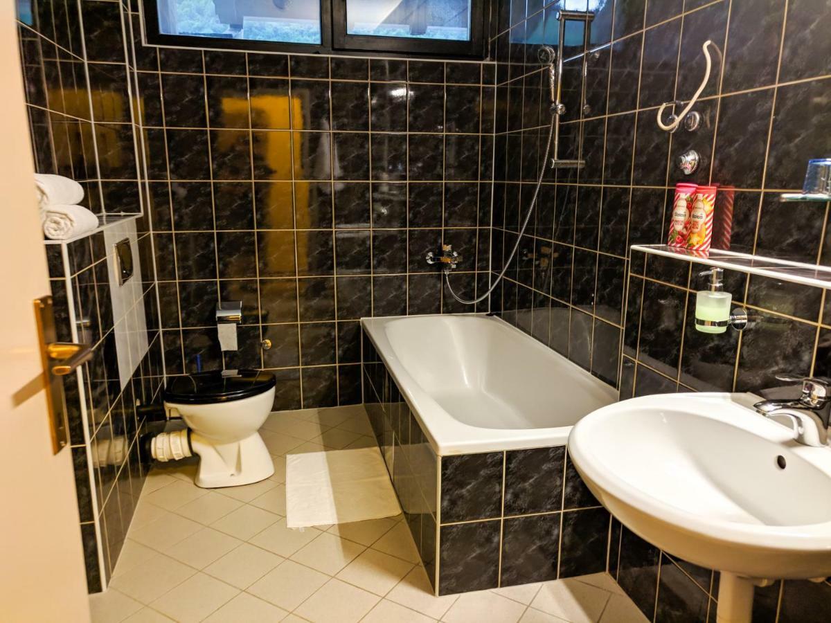 Motel Stecak Jajce Luaran gambar