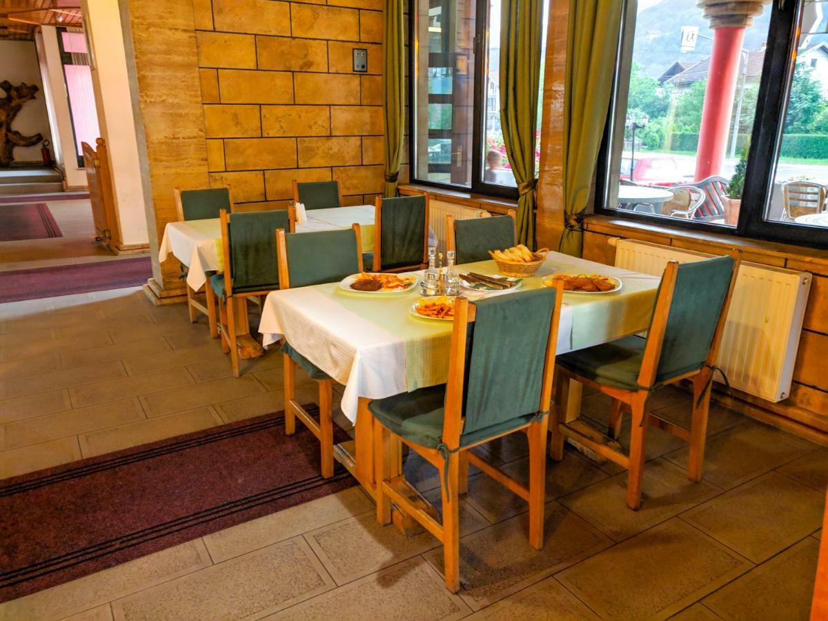 Motel Stecak Jajce Luaran gambar