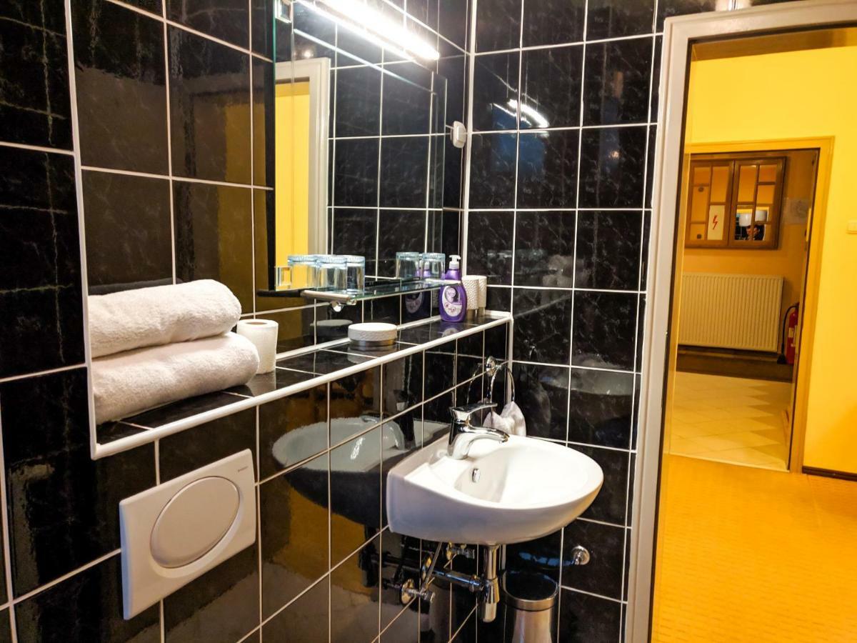 Motel Stecak Jajce Luaran gambar